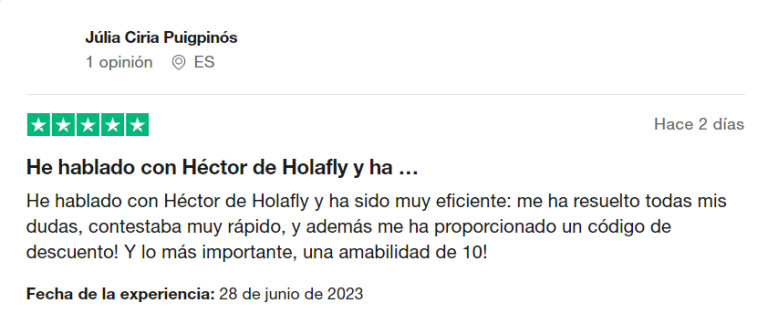 Opinión de Júlia sobre la eSIM de Holafly en Trustpilot 2023