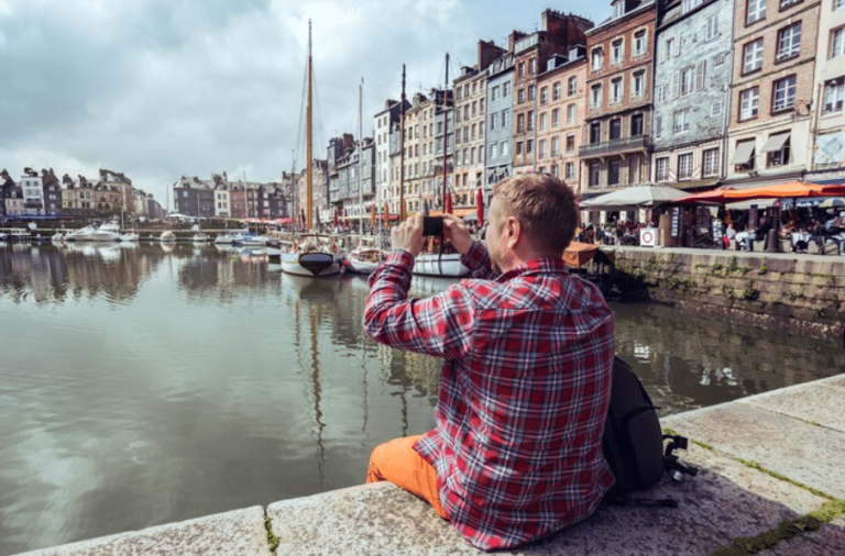Navega con la eSIM para Zúrich de Holafly