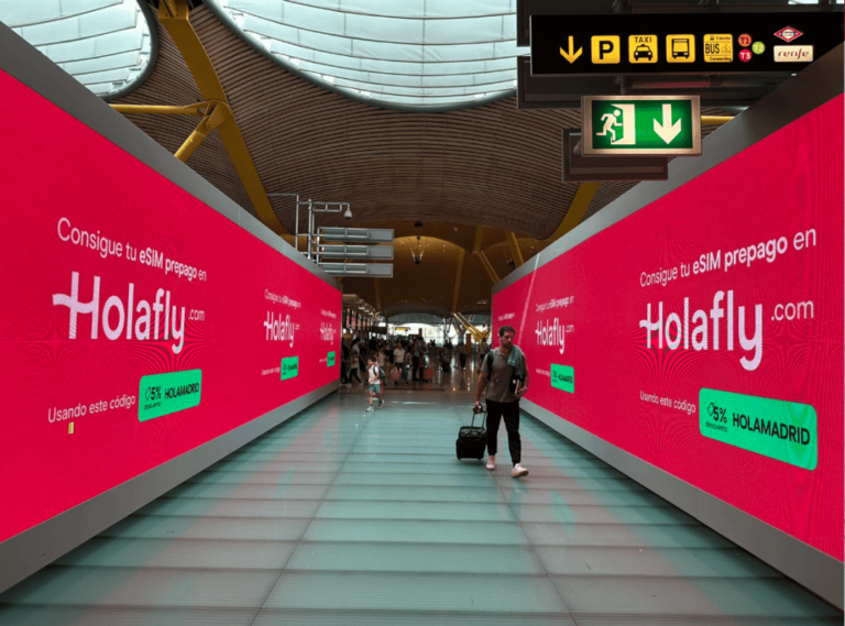 Viaja con una eSIM de Holafly, y disfruta un plan de datos prepago en tu próximo destino