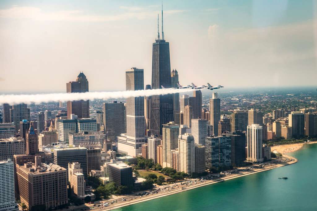 Espectáculo del escuadrón Thunderbirds en el Chicago Air and Water Show