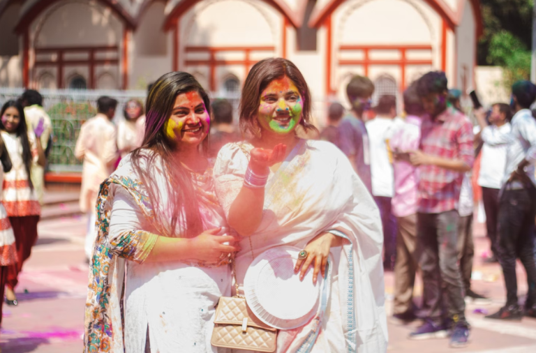 Cómo vestir en Holi