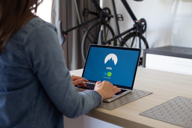 VPN para nómadas digitales en Argentina, elige tu mejor opción