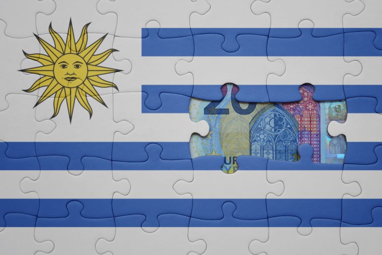 Obligaciones fiscales y beneficios de los extranjeros que pagan impuestos en Uruguay