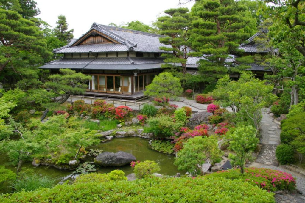 Vista del jardín Yoshikien en Nara