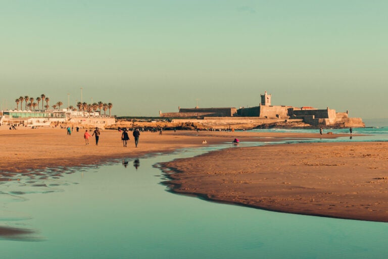 Cosas que hacer en Lisboa con niños: Playa Carcavelos