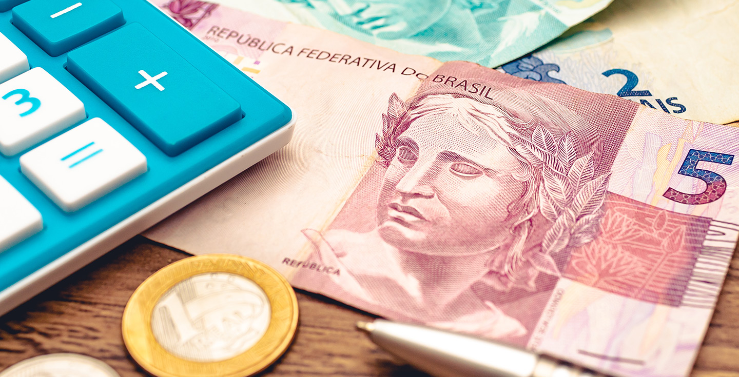 Artículo: Cómo cambiar euros a reales brasileños