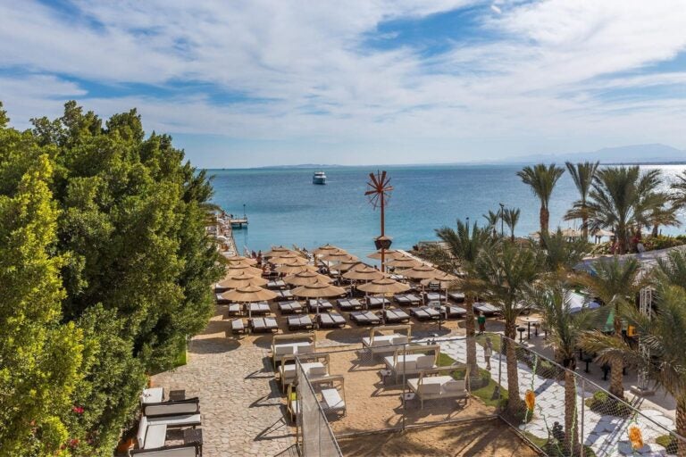 Dream Beach, una playa privada con tarifa diaria si no eres huésped del hotel.