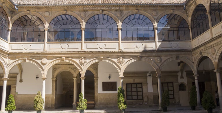 Interior de la Antigua Universidad de Baeza