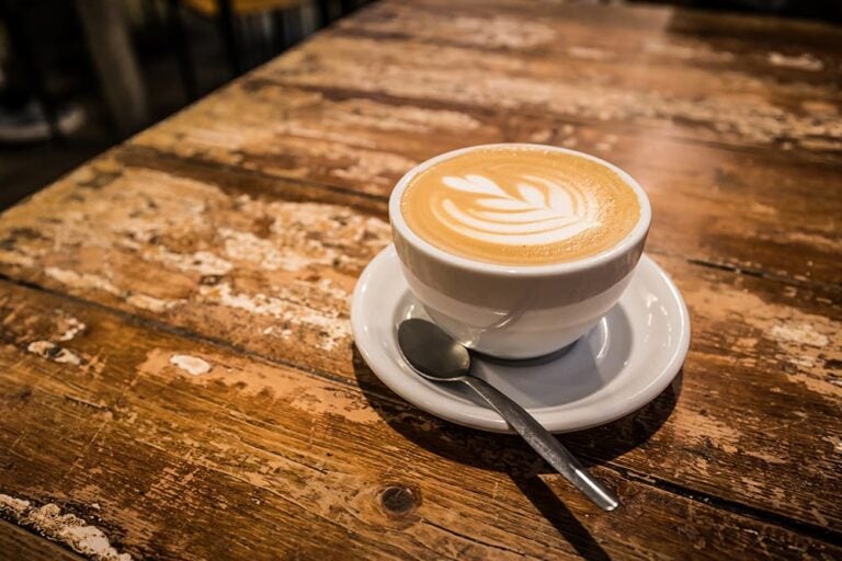 cafe flat white