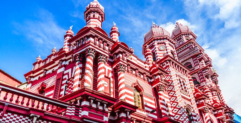 La mezquita Roja, Colombo