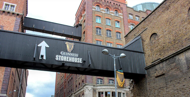 Edificio de la Guinness Storehouse
