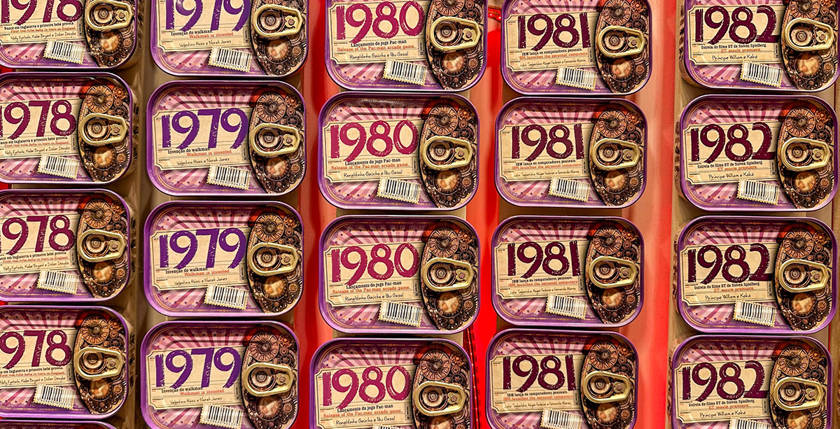 Latas de sardinas en conserva
