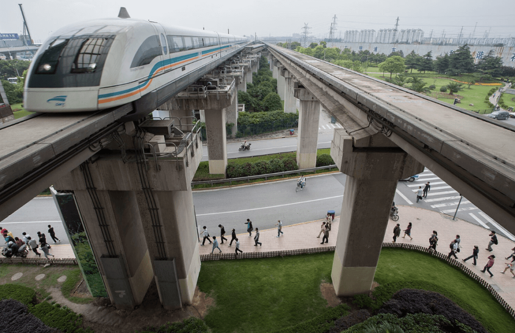 Qué hacer en Shanghái: subirse al Tren Maglev