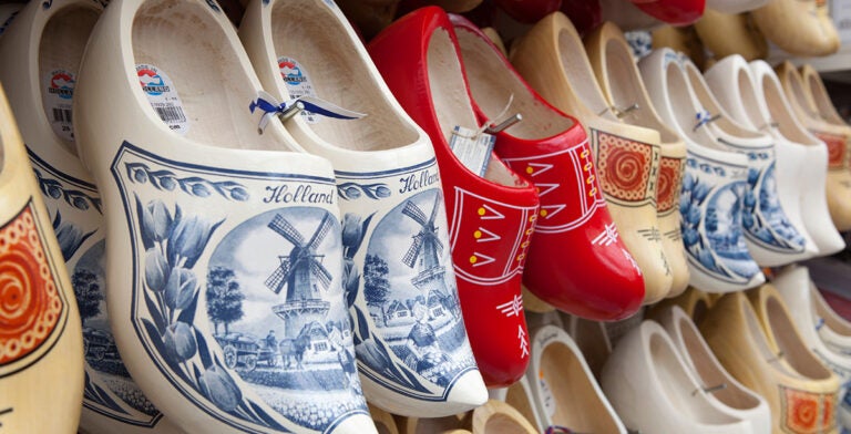 Zuecos de madera holandeses 