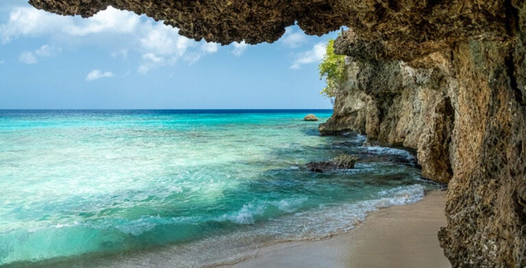 Aguas cristalinas de Curazao
