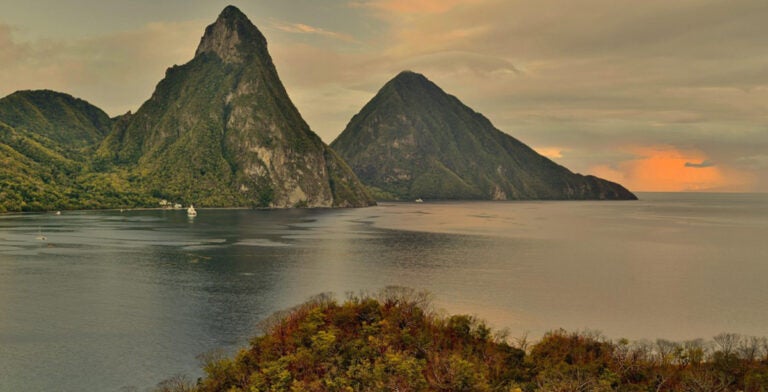 Isla de Santa Lucía en el Caribe