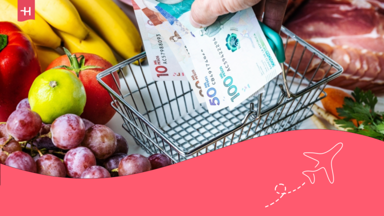 Billetes de Colombia para hacer compras en supermercados.