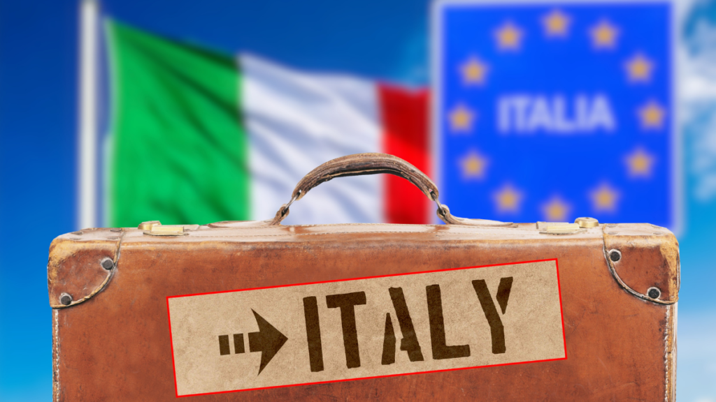 Bandera de Italia y un letrero de Italia. Costos de las visas alternativas a la Working Holiday Italia para argentinos.