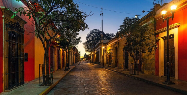 Calles de Oaxaca, el corazón cultural de México