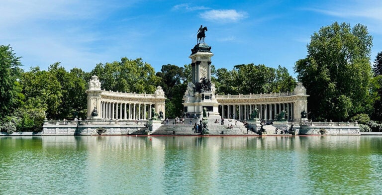 Estanque en el parque El Retiro
