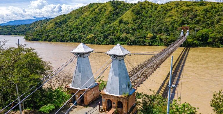 El histórico Puente de Occidente en Santa Fe de Antioquia