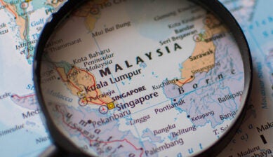 Artículo: Cuál es la mejor eSIM para viajar a Malasia y Singapur y evitar el roaming