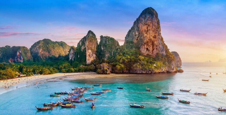 Railay Beach en Krabi, Tailandia