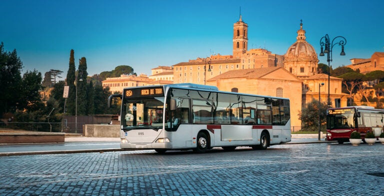 Autobús en Roma