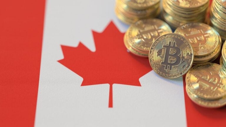 Costos de los permisos o visa de trabajo en Canadá para los mexicanos.