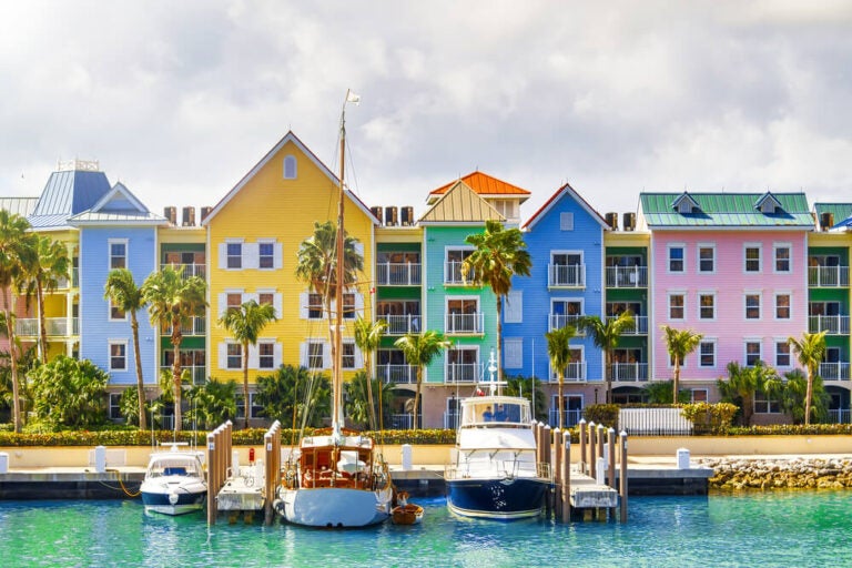 Bahamas es un buen destino para viajar al caribe con niños