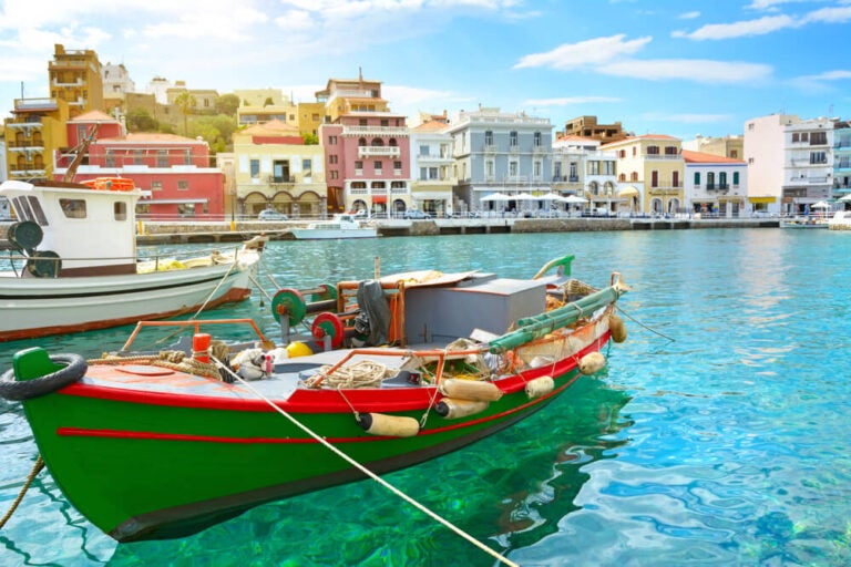 Visita Creta es sumergirse en una de las experiencias más espectaculares del Mediterráneo.