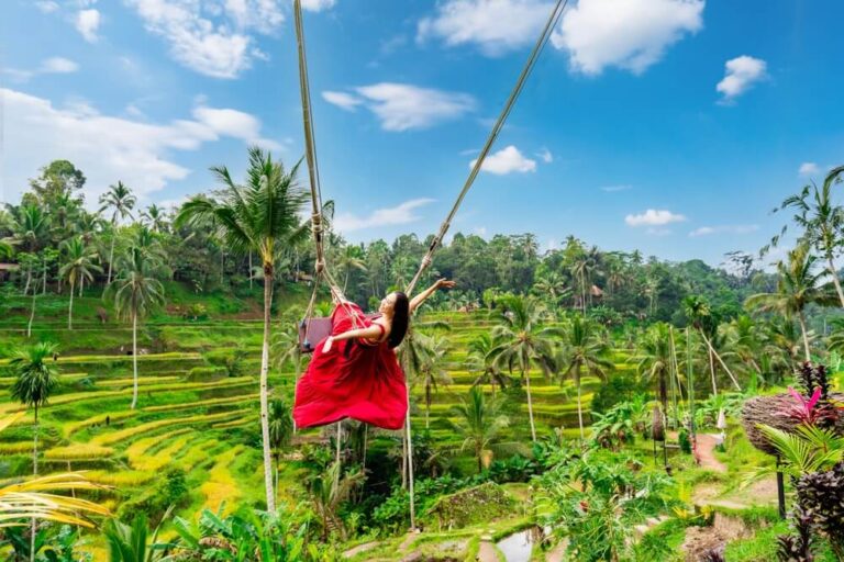 El columpio de Ubud (Ubud Swing) es una de las atracciones más famosas de Bali.