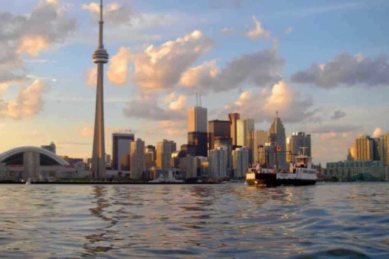 que-voir-faire-canada-internet-holafly