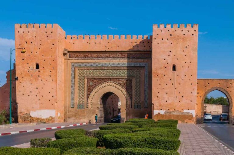 Porte de Bab El Khemis à Meknès au Maroc
