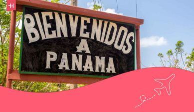 Panneau de bienvenue au Panama à la frontière avec la Colombie