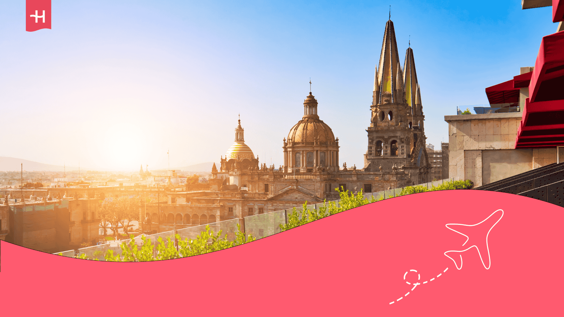 Église de Guadalajara vue depuis la terrasse d'un hôtel