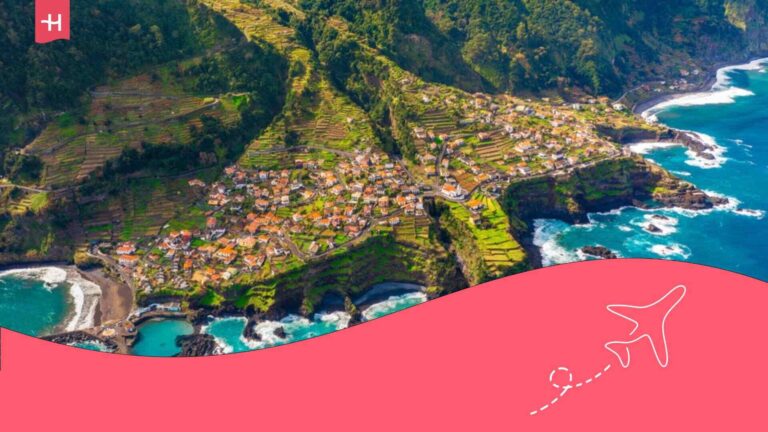 Vue aérienne du village Seixal sur l'île de Madère en décembre