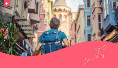 Voyageur avec sac à dos en Turquie