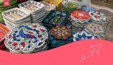 Que ramener de Grèce ? Découvrez 10 souvenirs typiques, où les acheter et comment choisir des produits artisanaux de qualité.