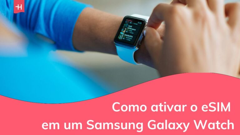 uma pessoa com um smartwatch no braço