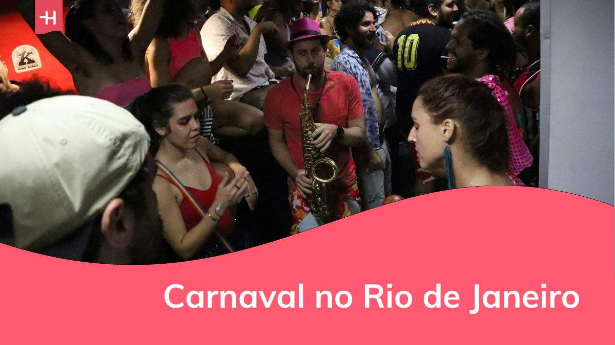 foliões curtindo o carnaval no rio de janeiro, brasil