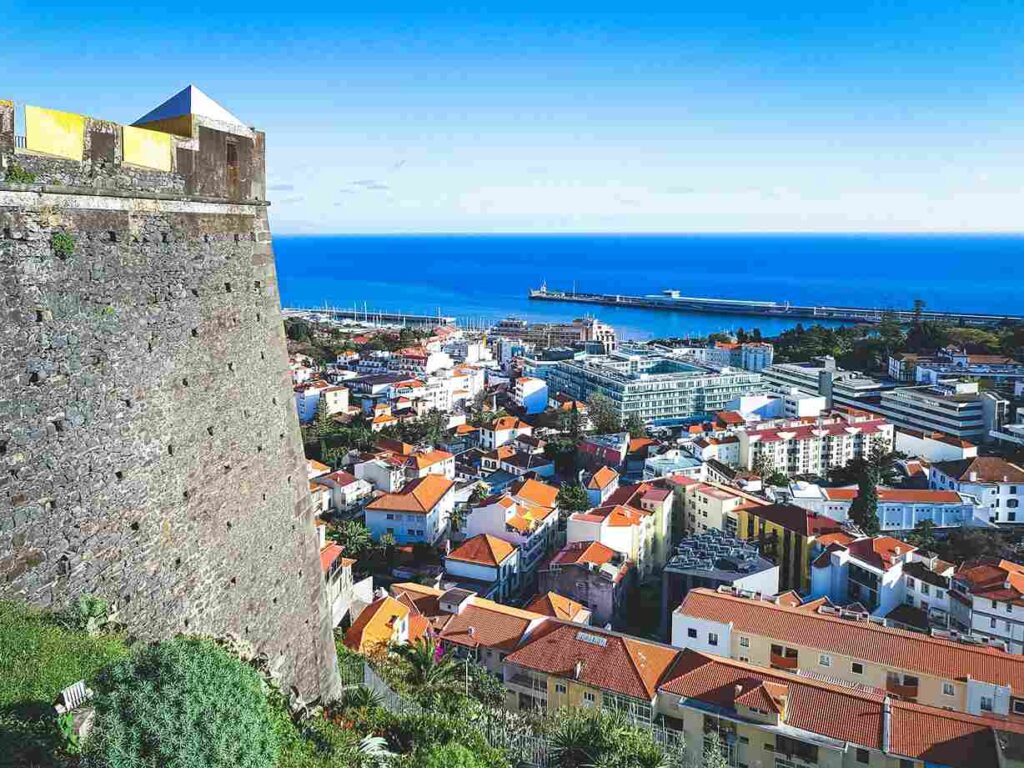 Rua do Castelo, Funchal, Portugal
