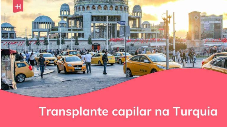 uma rua movimentada da turquia