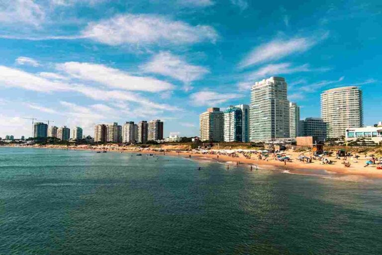 vista de uma das praias de punta de elste