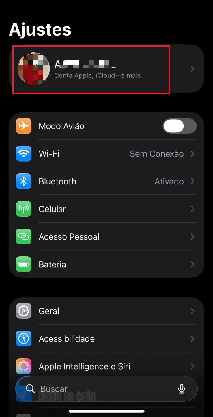 Toque em seu nome ou em Conta Apple, iCloud e mais: