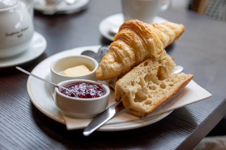 Café da manhã em Paris