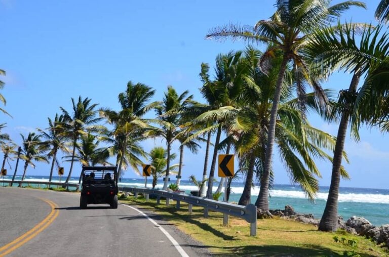 Mulita ou carrinho de golfe para dar uma volta pela ilha
