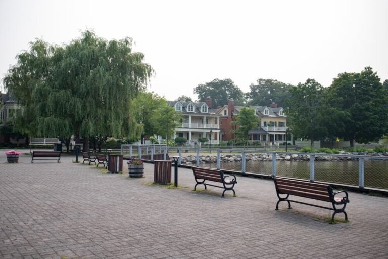 Cold Spring é famosa por sua atmosfera de conto de fadas e por ser um excelente destino para um bate-volta a partir de Manhattan.