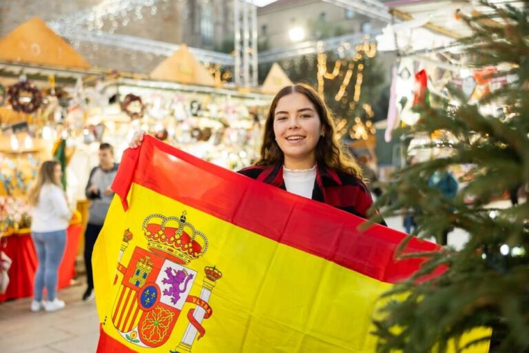 Nos mercados de Natal de Sevilha, vais encontrar presentes e artesanato típicos desta época