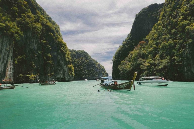 Turisti che visitano il Vietnam nel periodo migliore dell'anno